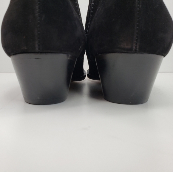 Schutz Jacqueline Black Suede Pointed Toe Low Western Pull On Ankle Boot Sz 8B - Picture 5 of 11